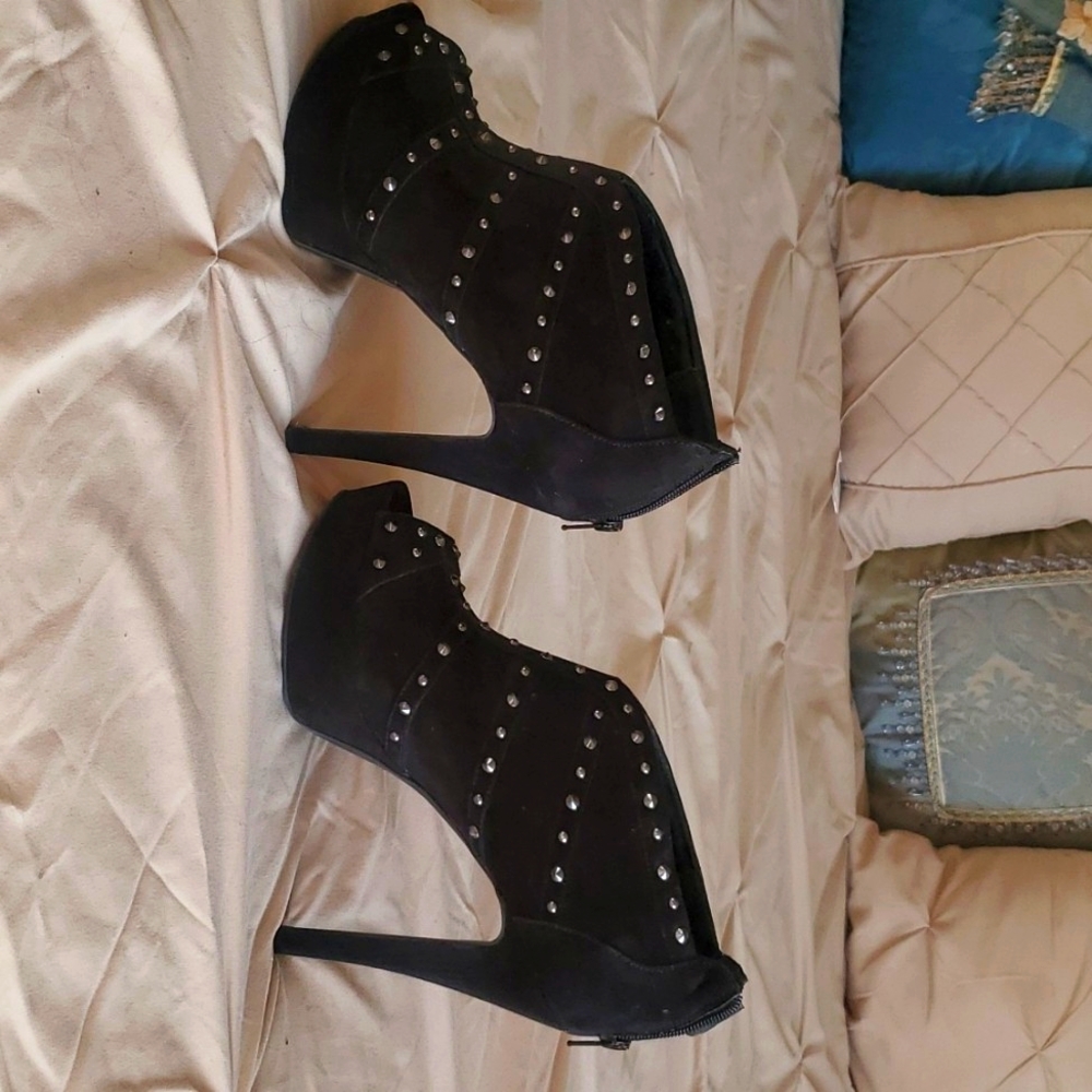 Black Studded Peep Toe Platform Booties